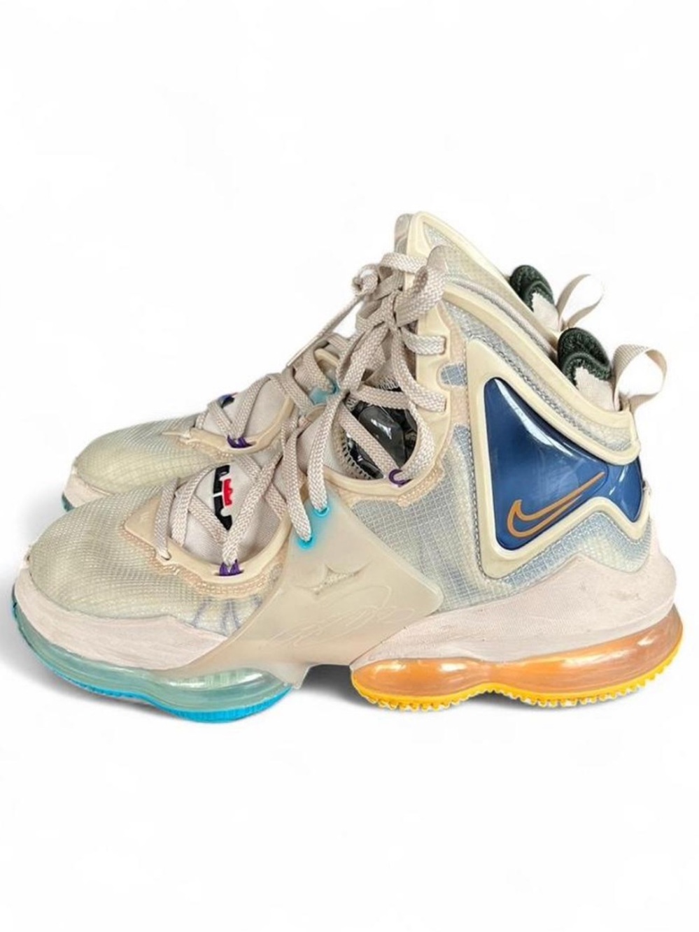 Nike LeBron 19 'Minneapolis Lakers' sneakers Men’s Size 7